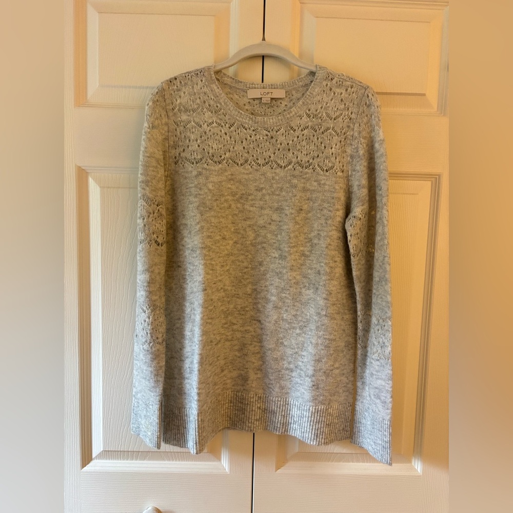 Ann Taylor LOFT Women’s Long Sleeve Pointelle Sweater Sz Small